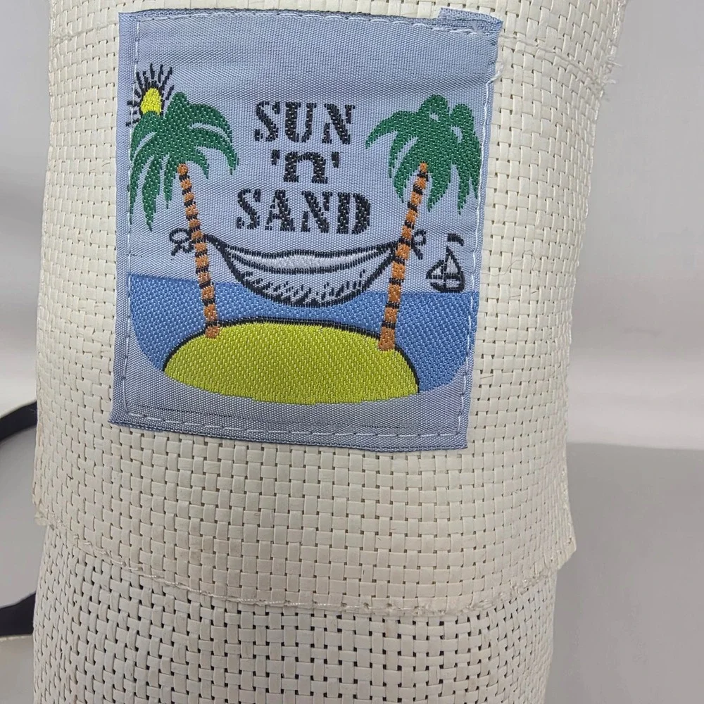 Sun N Sand Beach Mat Unisex Tan Woven Straw Roll Up Carrying Strap NEW